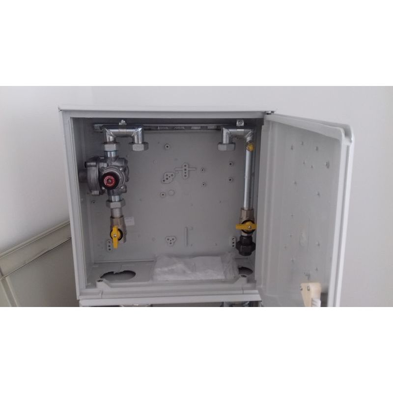 drs-u-v-plastovej-skrinke-3